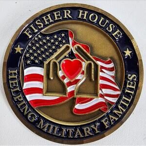 Mcguire VA Medical Center Richmond VA Fisher House Challenge Coin Gold Tone Meta